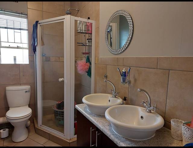 2 BEDROOM TOWNHOUSE FOR SALE IN RIVERSDALE